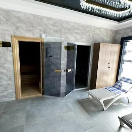 Sea View, Huge Swimming Pool Apartment Alanya