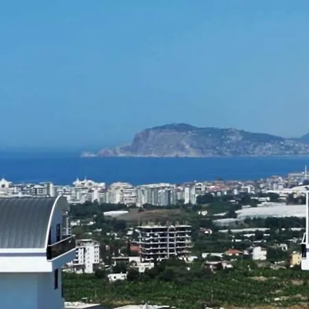 Apartment Sea View, Huge Swimming Pool